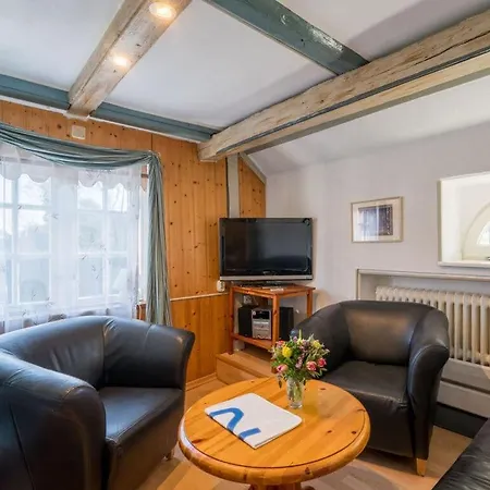 Vakantiehuis With Ship Mast F2